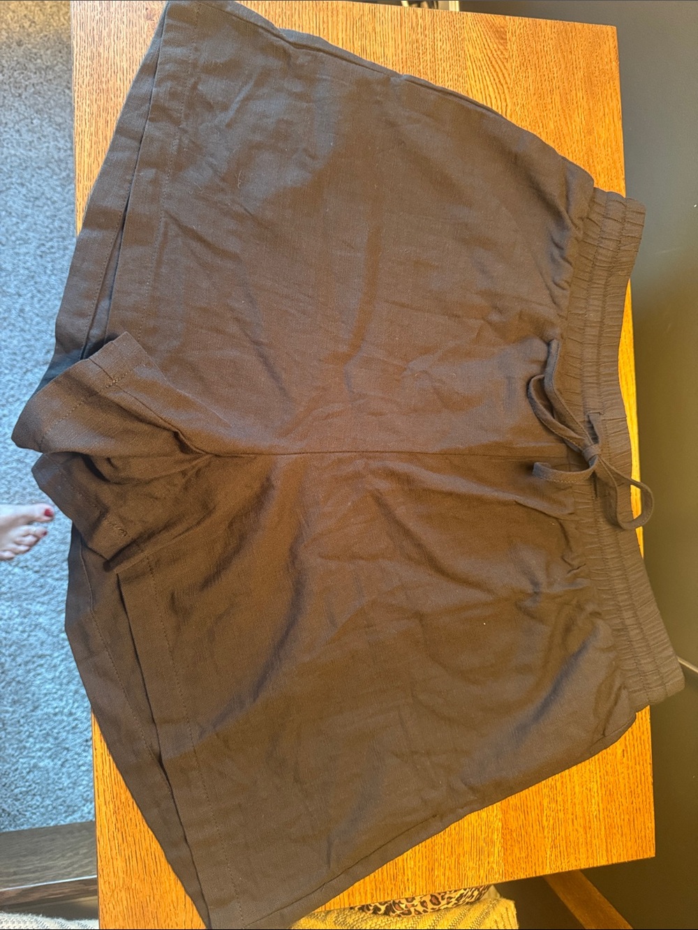 Women’s BloomChic Black Drawstring Linen Shorts - size 12